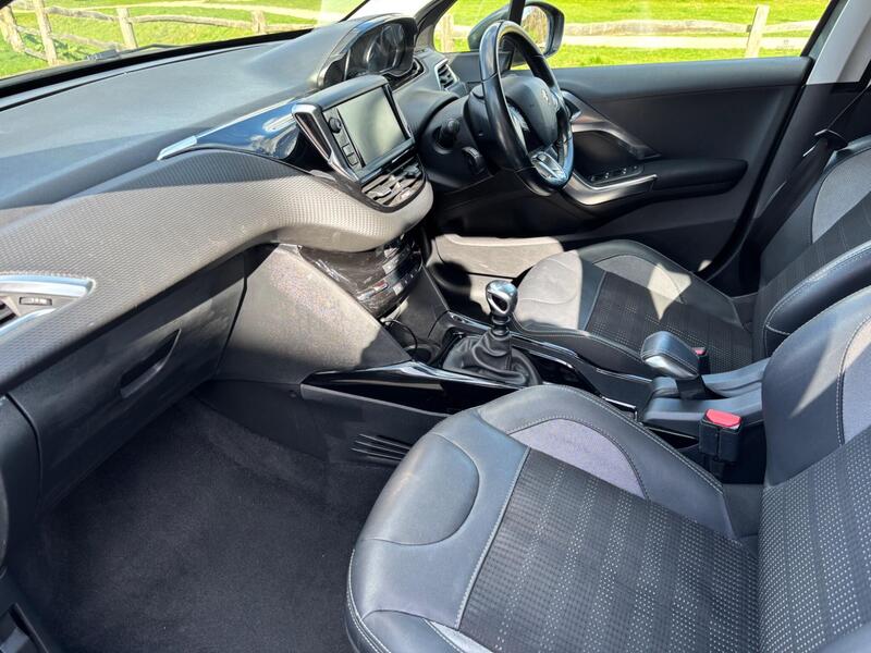 Used Peugeot 2008 2019 for sale - 77890717: Photo 13