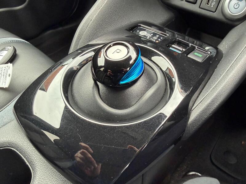 Used Nissan Leaf 2020 for sale - 77620418: Photo 10