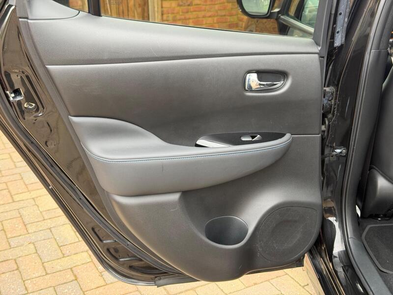 Used Nissan Leaf 2020 for sale - 77620418: Photo 29