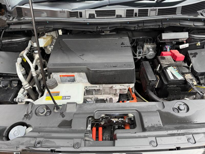 Used Nissan Leaf 2020 for sale - 77620418: Photo 31