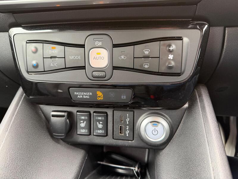 Used Nissan Leaf 2020 for sale - 77620418: Photo 9