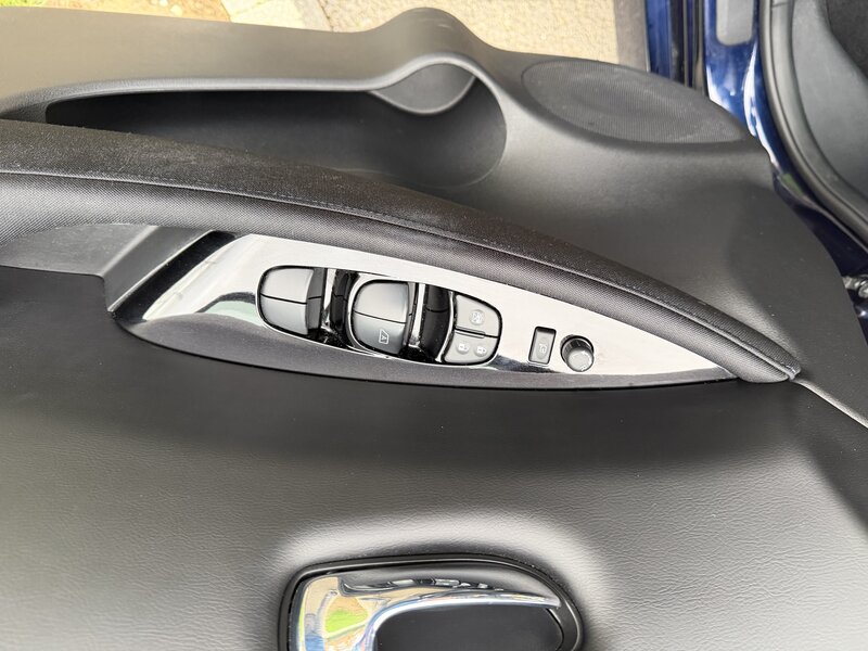 Used Nissan Leaf 2022 for sale - 76508605: Photo 30