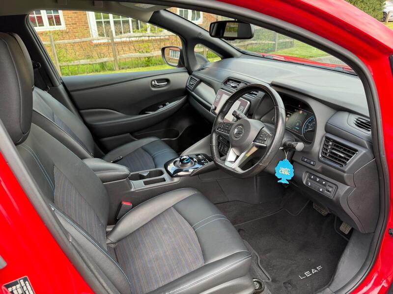 Used Nissan Leaf 2019 for sale - 78095637: Photo 11