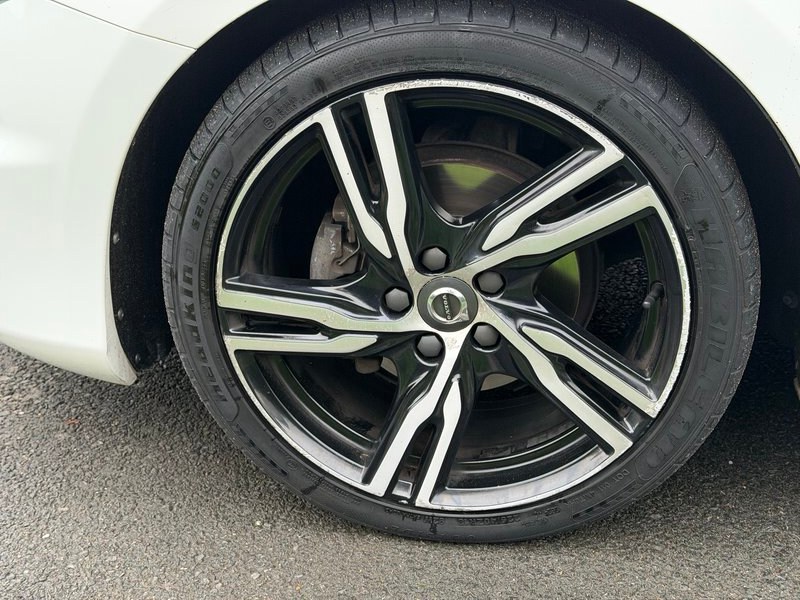 Used Volvo V40 2016 for sale - 76590246: Photo 29