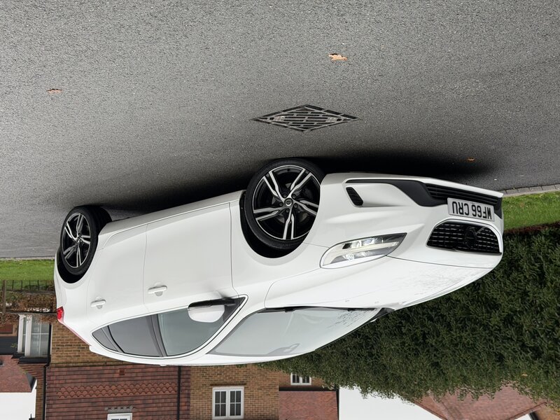 Used Volvo V40 2016 for sale - 76590246: Photo 3