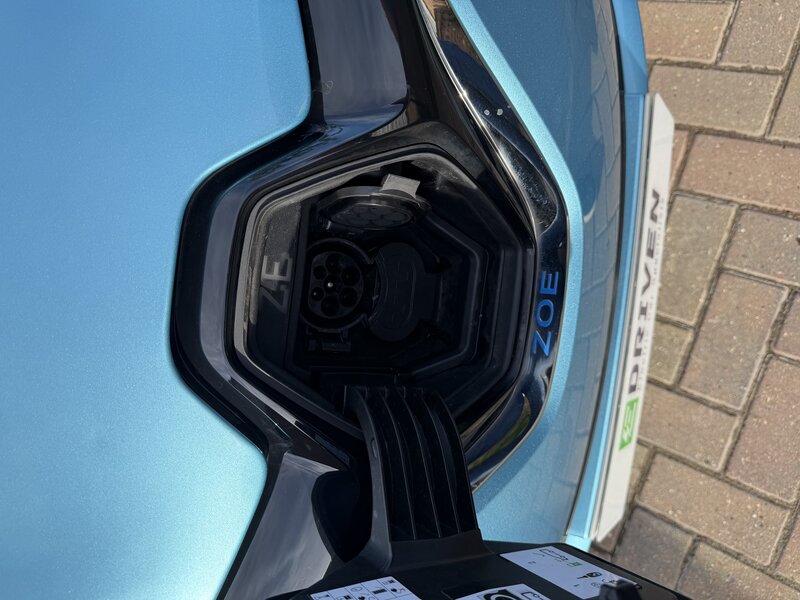 Used Renault Zoe 2021 for sale - 76363096: Photo 50