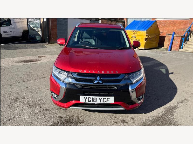 Used Mitsubishi Outlander 2018 for sale - 77631322: Photo 2