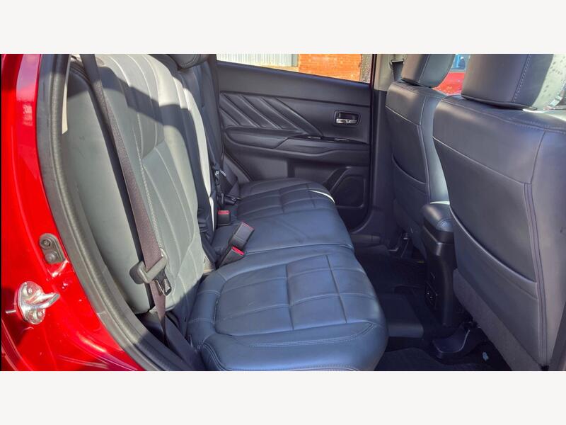 Used Mitsubishi Outlander 2018 for sale - 77631322: Photo 7