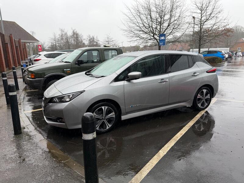 Used Nissan Leaf 2019 for sale - 76985460: Photo 3