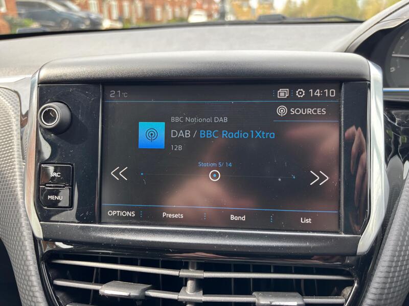 Used Peugeot 2008 2017 for sale - 78181907: Photo 14