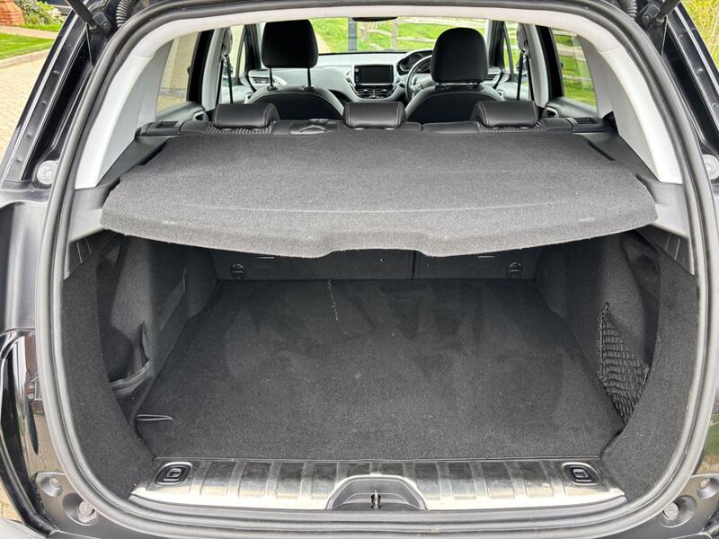 Used Peugeot 2008 2017 for sale - 78181907: Photo 23