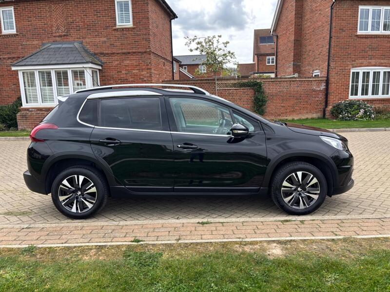 Used Peugeot 2008 2017 for sale - 78181907: Photo 8
