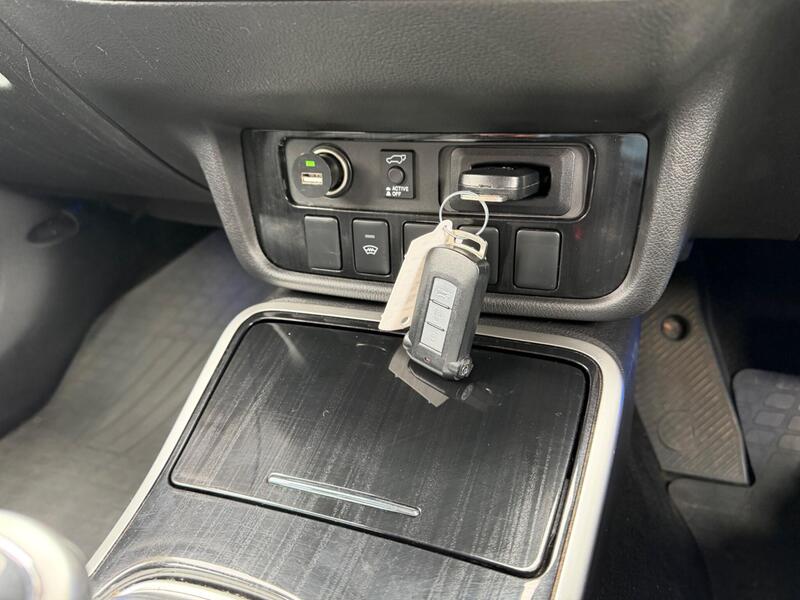 Used Mitsubishi Outlander 2018 for sale - 77779577: Photo 11