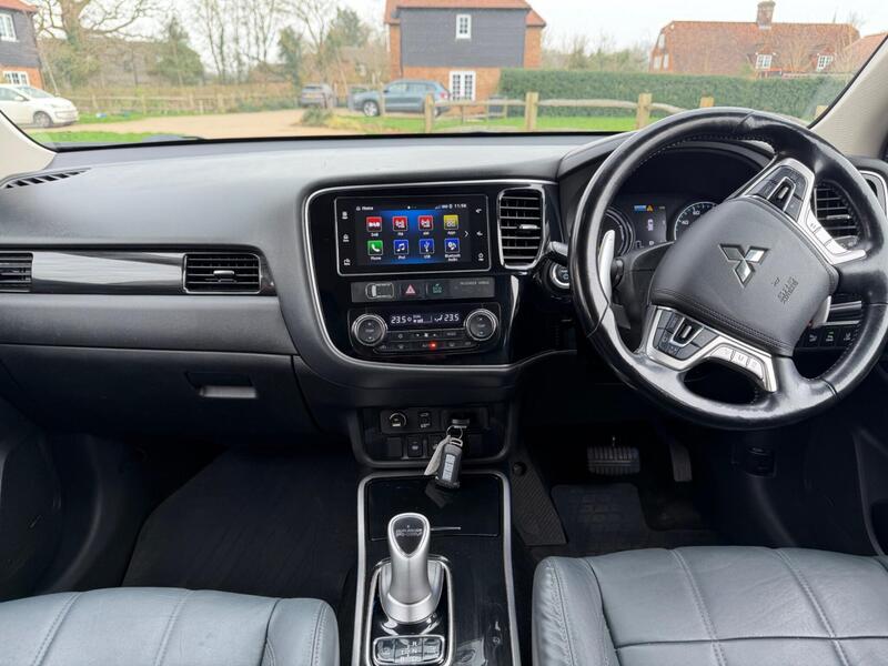 Used Mitsubishi Outlander 2018 for sale - 77779577: Photo 12