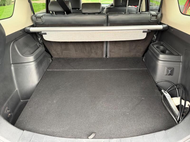 Used Mitsubishi Outlander 2018 for sale - 77779577: Photo 37