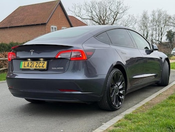 Used Tesla Model 3 2021 for sale - 77333285: Photo