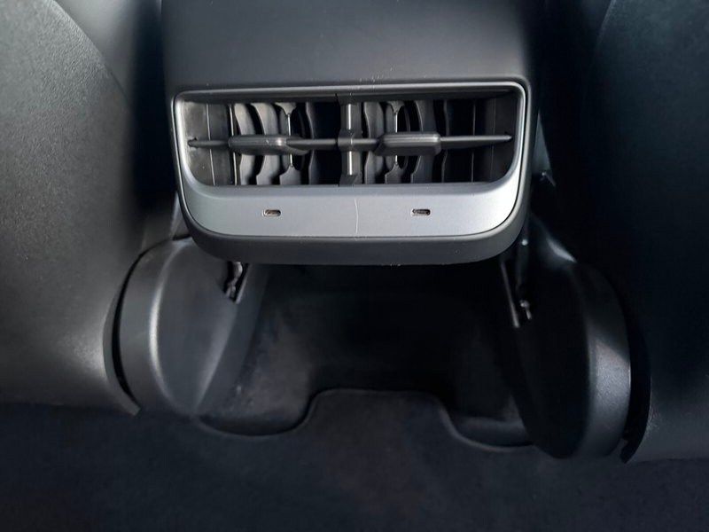 Used Tesla Model Y 2022 for sale - 76355857: Photo 22