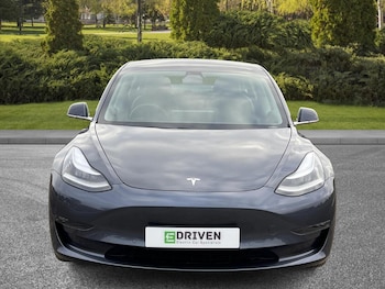 Used Tesla Model 3 2020 for sale - 76255630: Photo