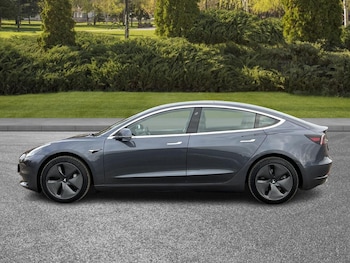 Used Tesla Model 3 2020 for sale - 76255630: Photo