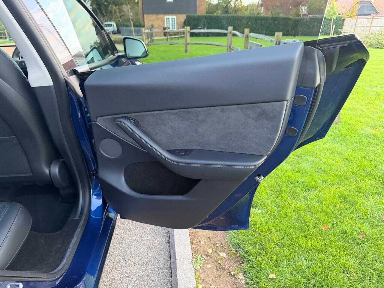 Used Tesla Model Y 2022 for sale - 76662675: Photo 20