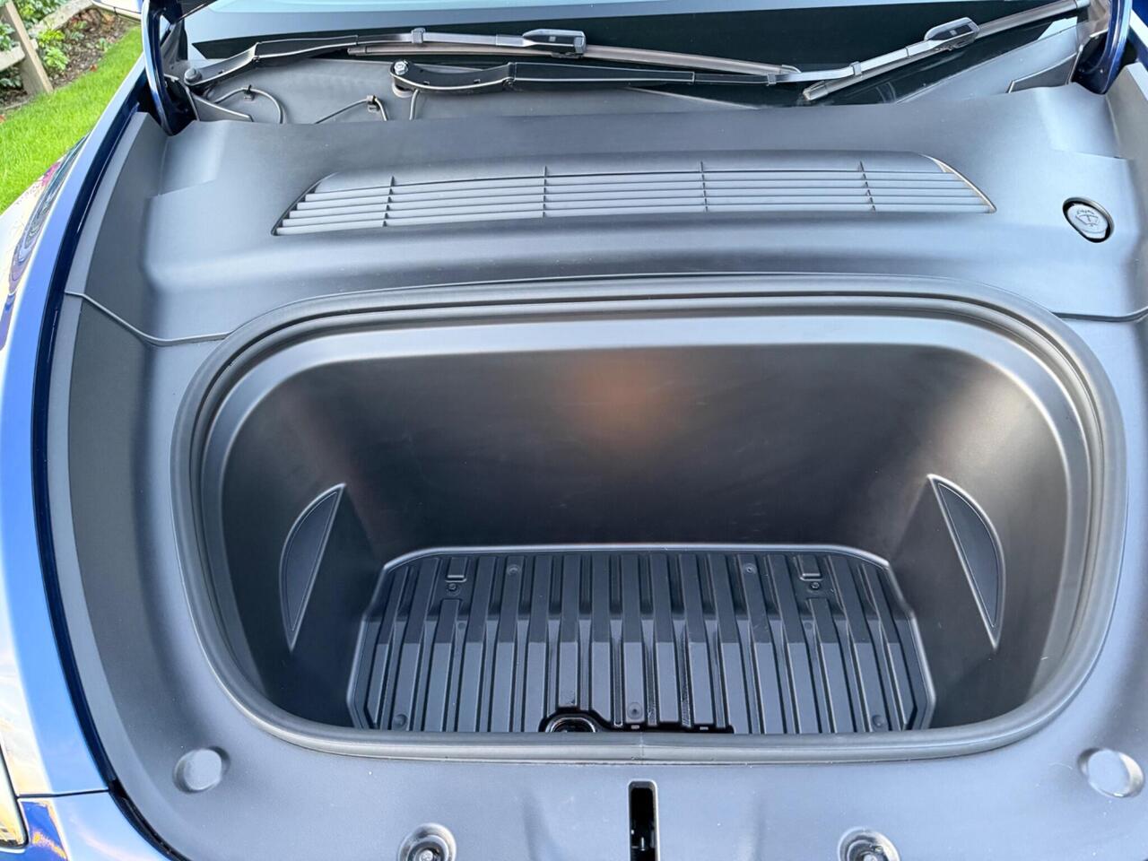 Used Tesla Model Y 2022 for sale - 76662675: Photo 36