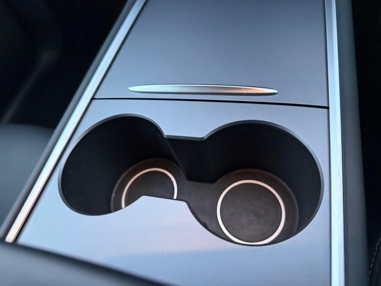 Used Tesla Model Y 2022 for sale - 76662675: Photo 45