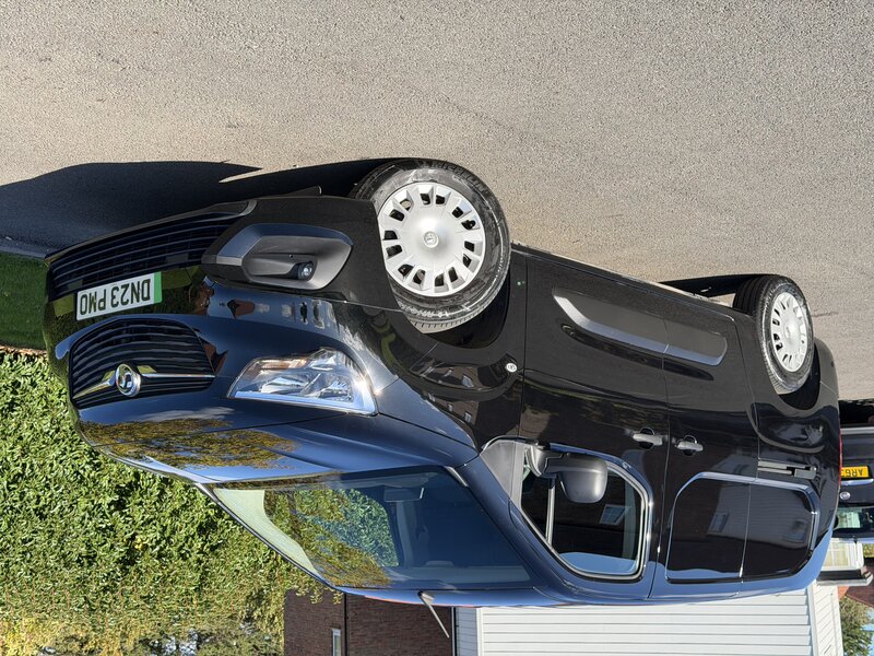 Used Vauxhall Combo 2023 for sale - 76255631: Photo 1