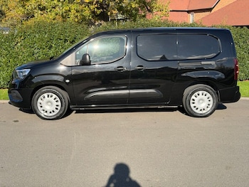 Used Vauxhall Combo 2023 for sale - 76255631: Photo
