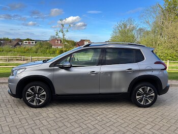 Used Peugeot 2008 2019 for sale - 78277842: Photo