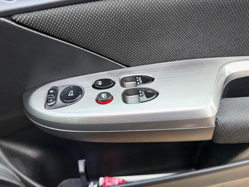 Used Honda Civic 2011 for sale - 76966914: Photo 13