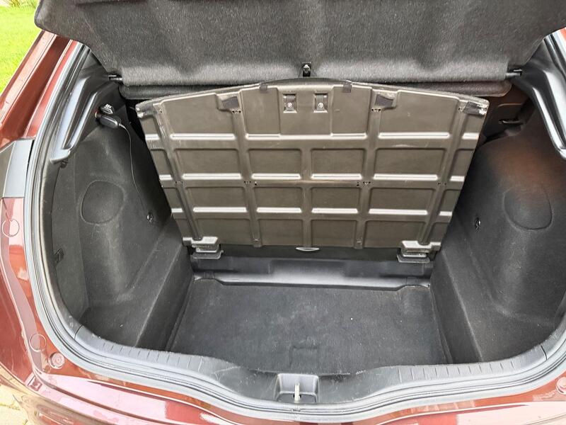 Used Honda Civic 2011 for sale - 76966914: Photo 24