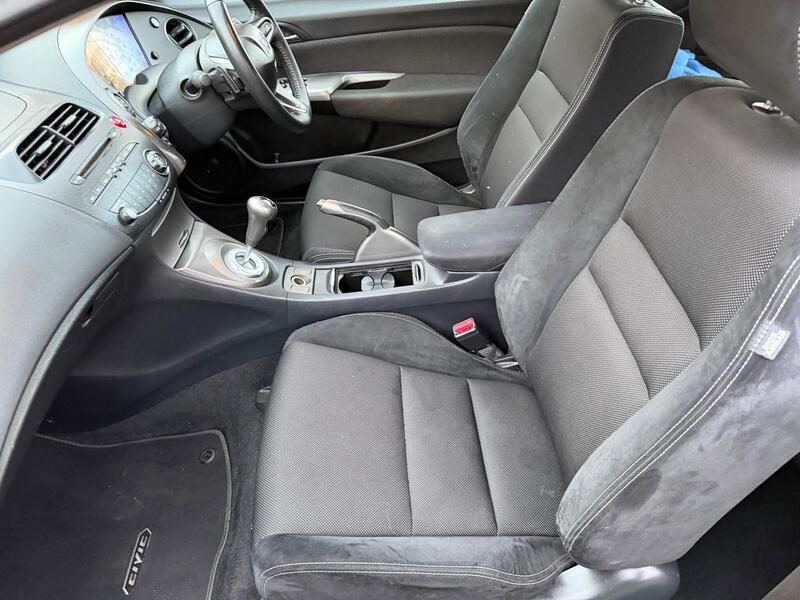 Used Honda Civic 2011 for sale - 76966914: Photo 25