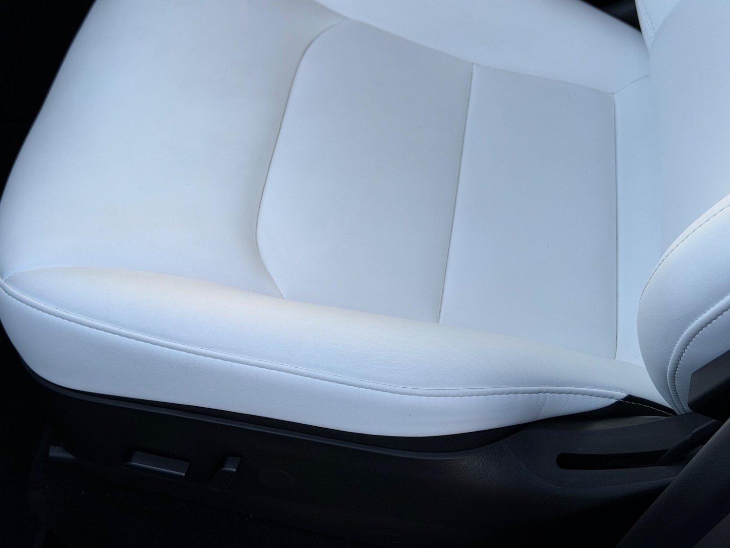 Used Tesla Model Y for sale - 77703248: Photo 42