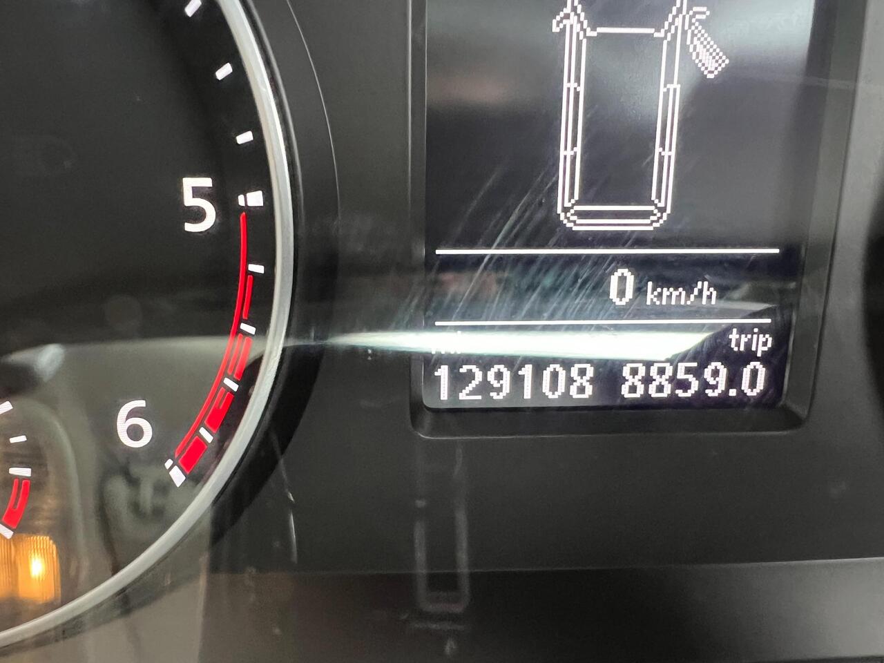 Used Volkswagen Transporter 2017 for sale - 76255629: Photo 26