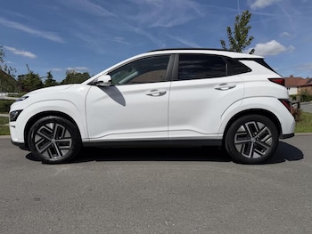 Used Hyundai KONA 2023 for sale - 78901029: Photo