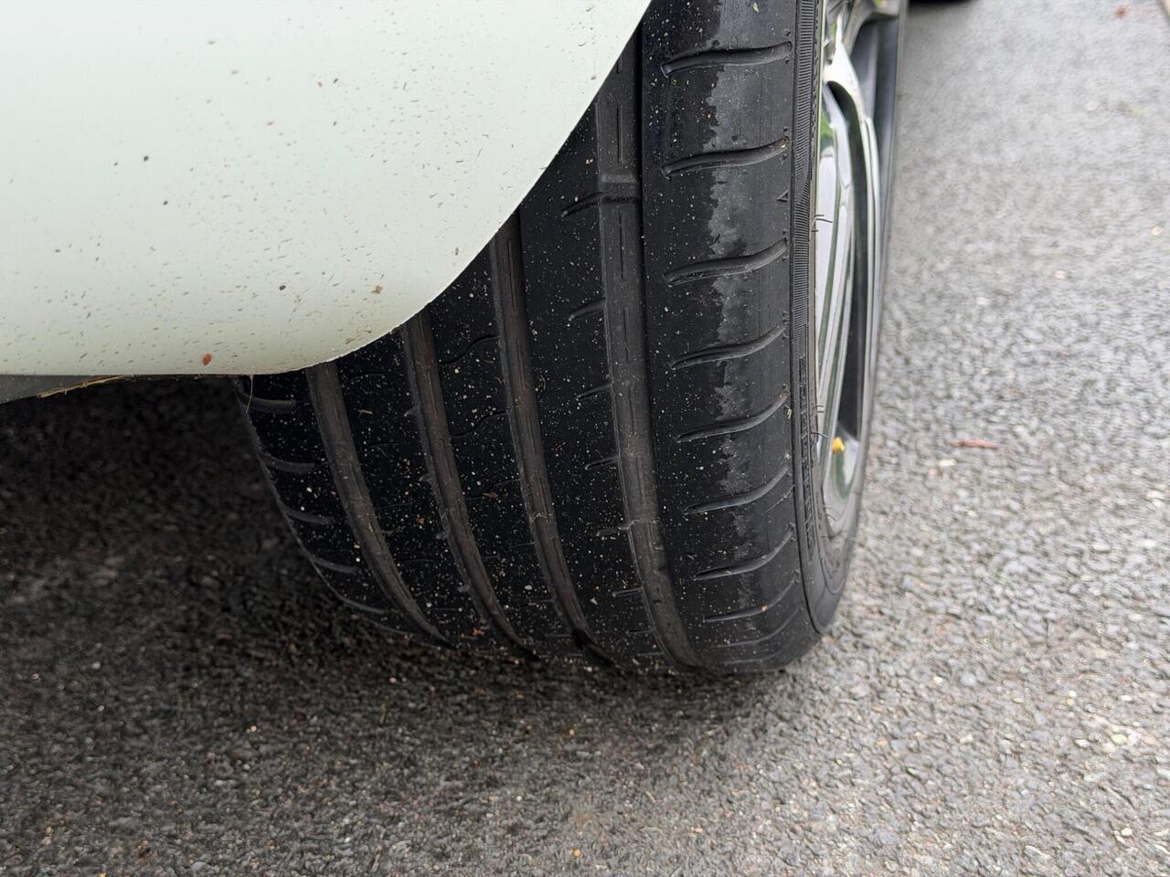 Used Volvo V40 2016 for sale - 76662673: Photo 35