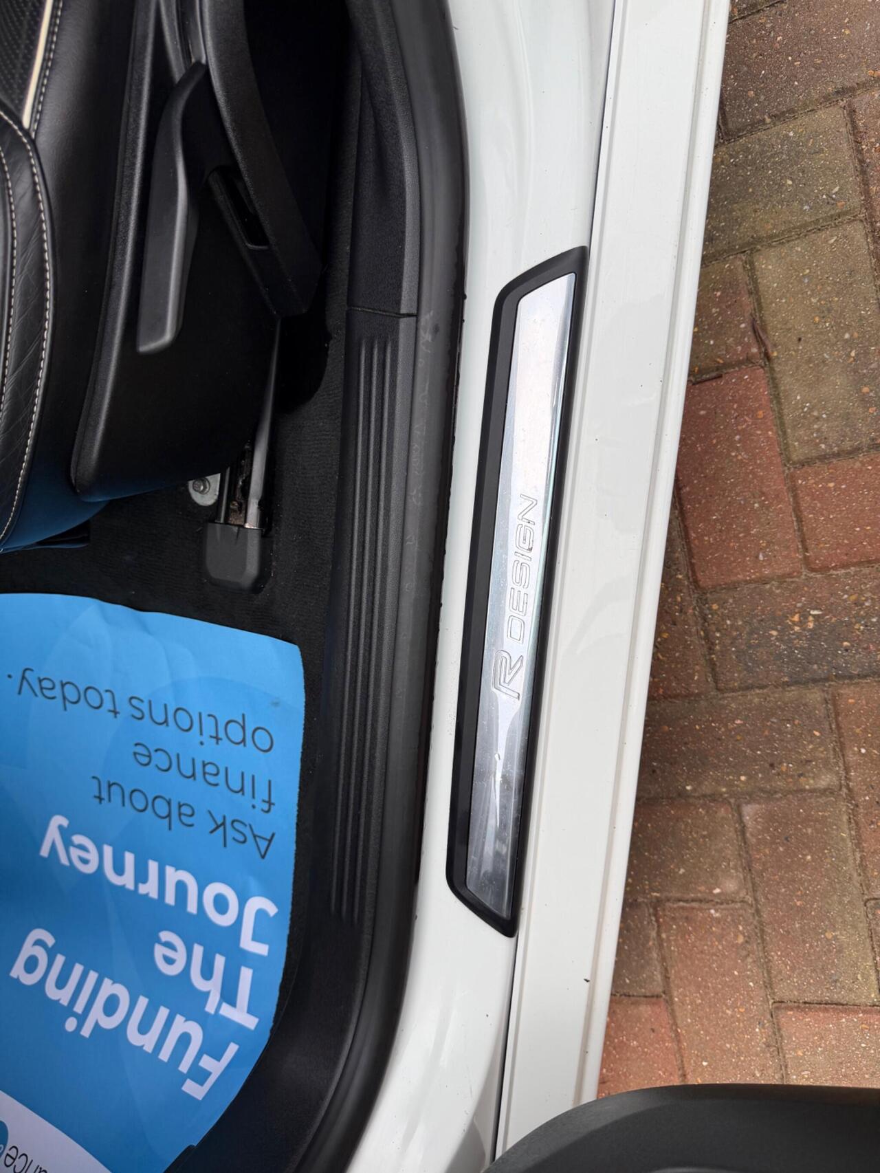 Used Volvo V40 2016 for sale - 76662673: Photo 44