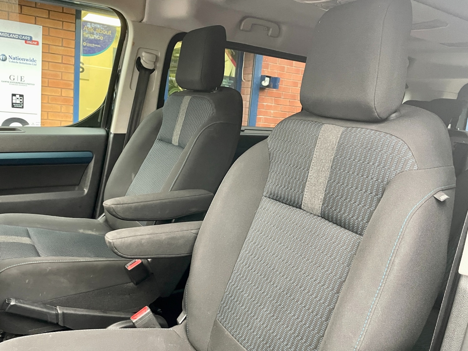 Used Peugeot Traveller 2021 for sale - 76196711: Photo 14