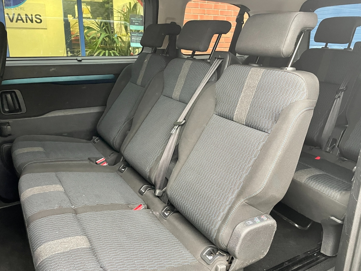 Used Peugeot Traveller 2021 for sale - 76196711: Photo 16