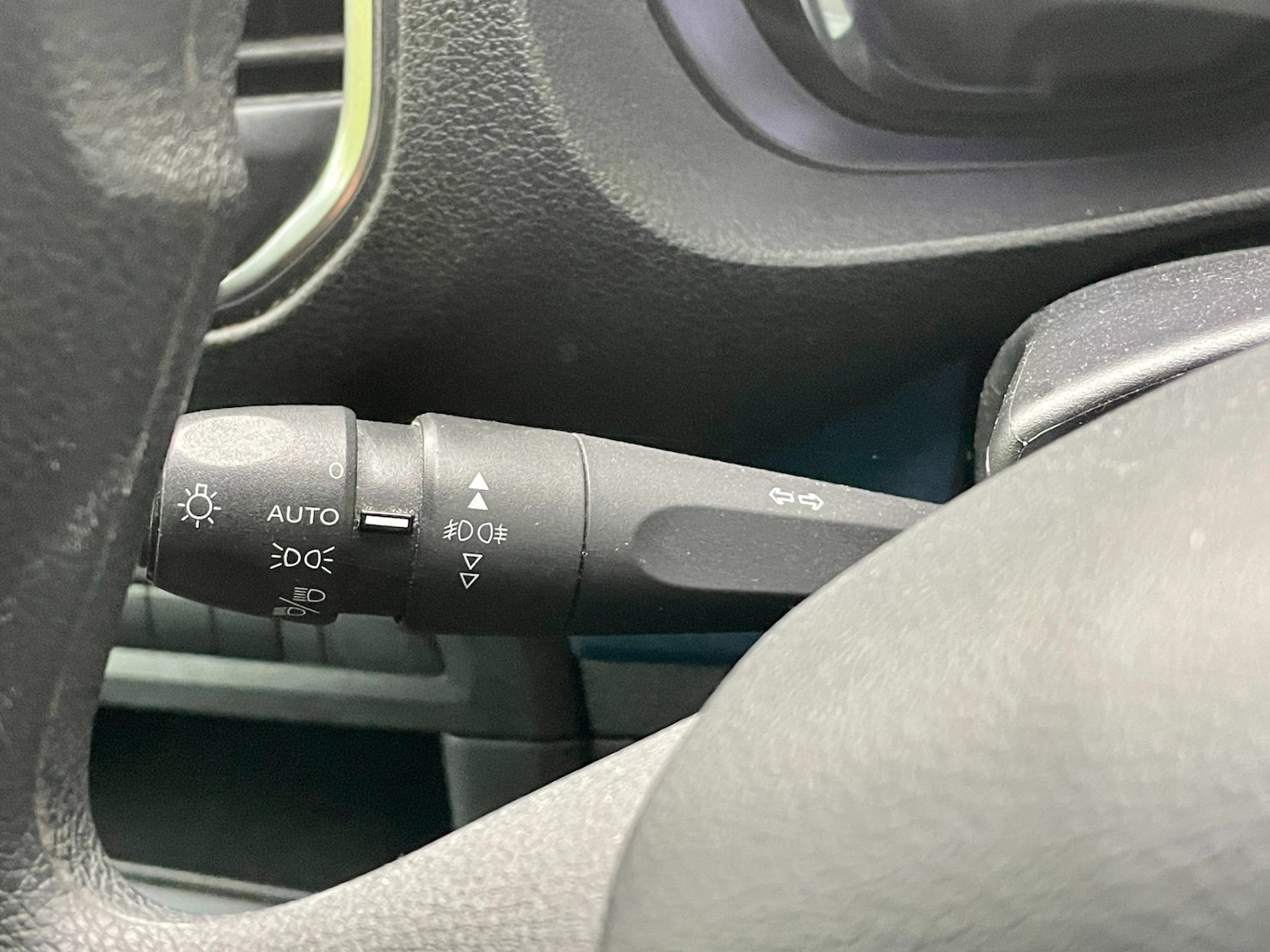 Used Peugeot Traveller 2021 for sale - 76196711: Photo 25