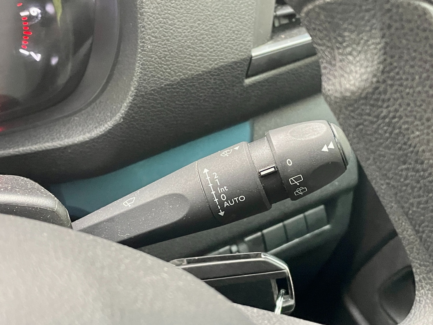 Used Peugeot Traveller 2021 for sale - 76196711: Photo 26