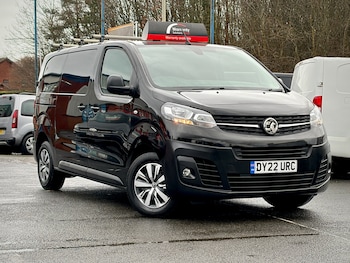 Vauxhall Vivaro feature image