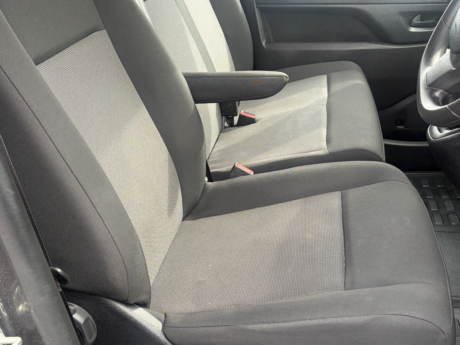 Used Vauxhall Vivaro 2023 for sale - 78183482: Photo 2