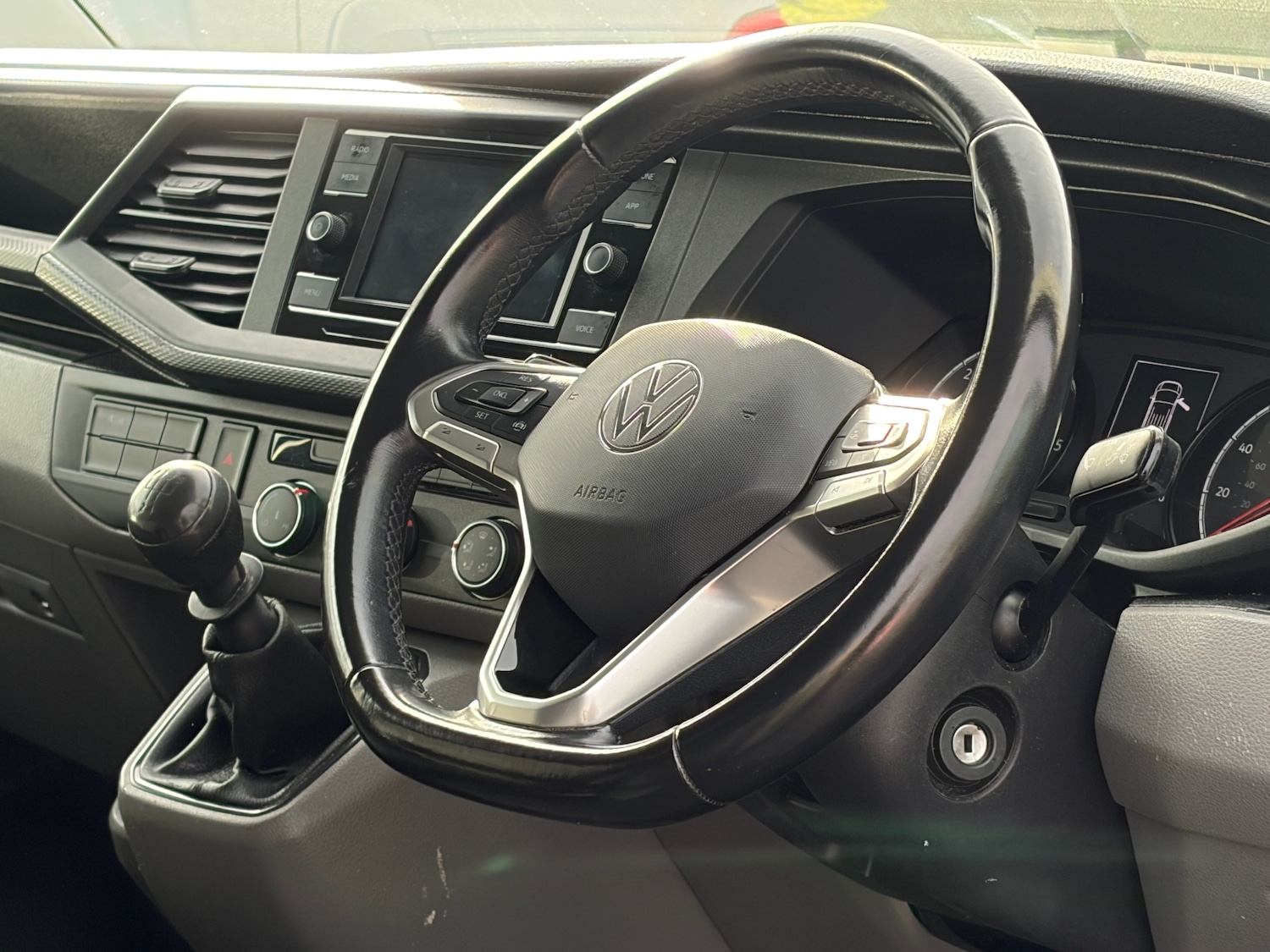 Used Volkswagen Transporter 2022 for sale - 78183474: Photo 39