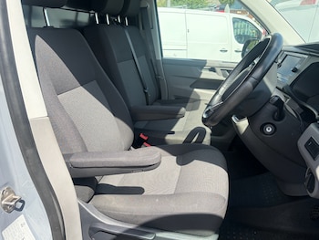 Used Volkswagen Transporter 2022 for sale - 79383590: Photo