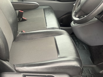 Used Vauxhall Vivaro 2020 for sale - 77631304: Photo