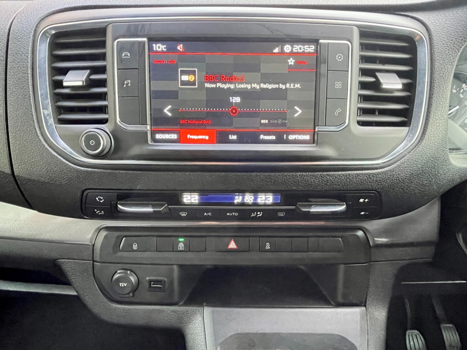 Used Citroen Space Tourer 2017 for sale - 76344722: Photo 19