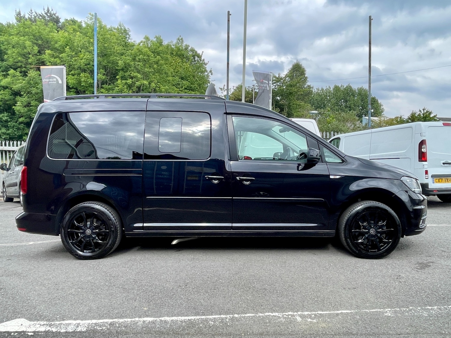 Used Volkswagen Caddy Maxi Life 2016 for sale - 77917231: Photo 27