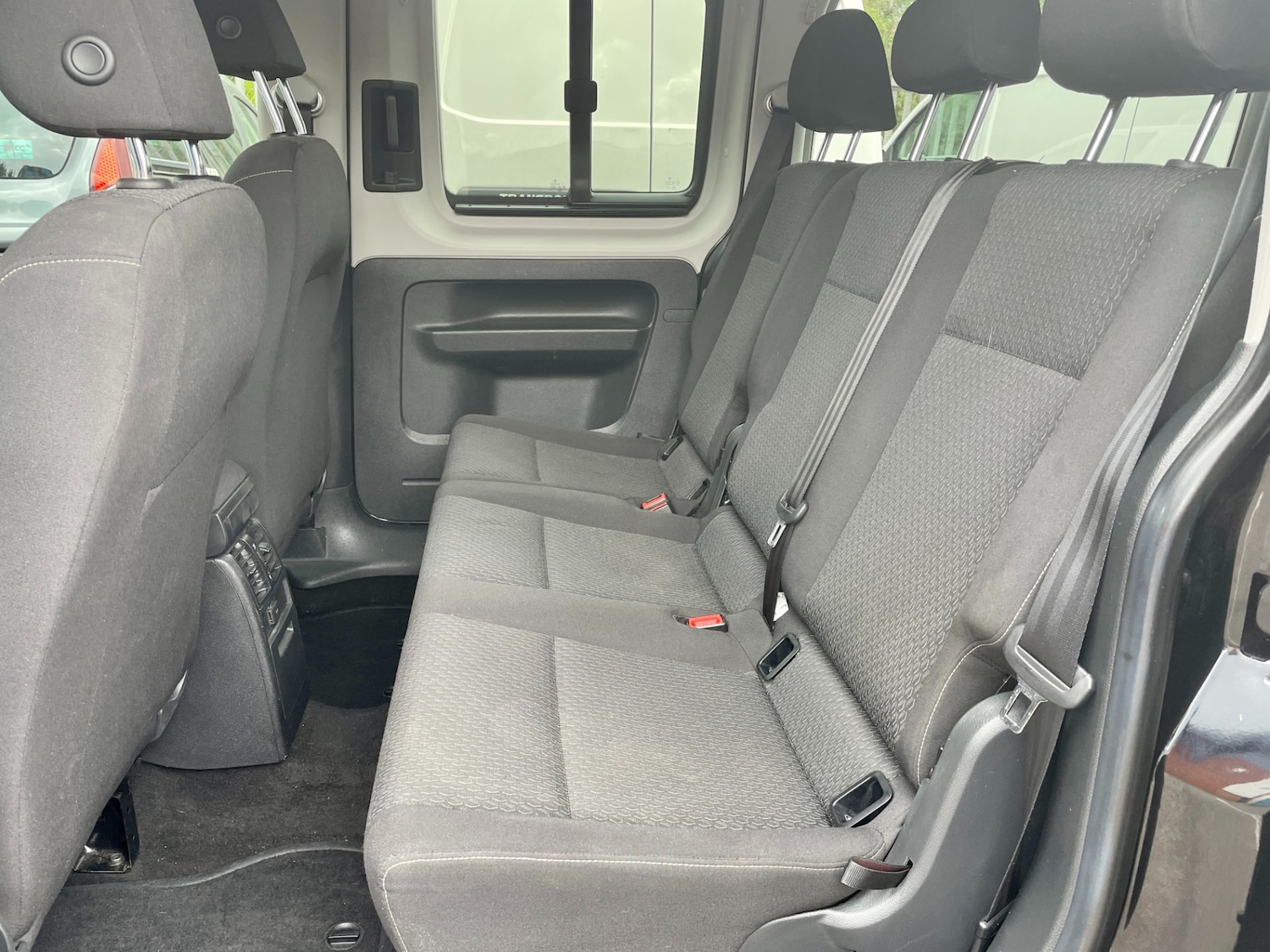 Used Volkswagen Caddy Maxi Life 2016 for sale - 77917231: Photo 32