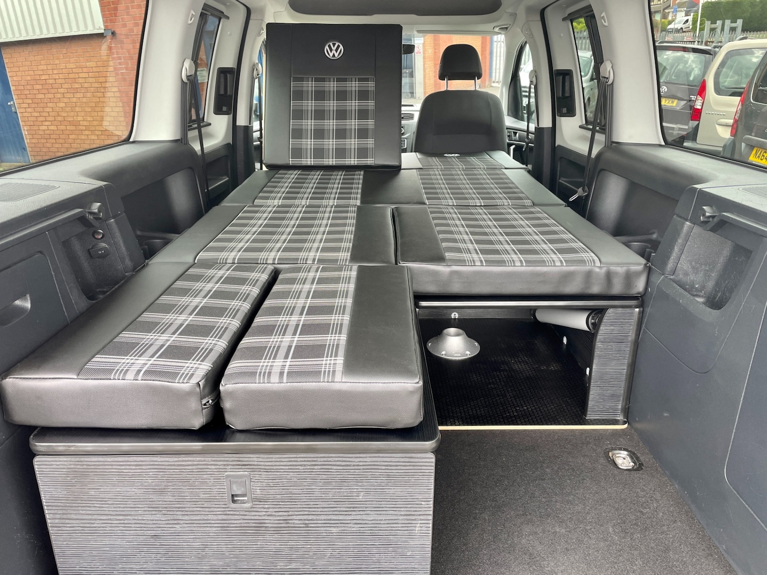 Used Volkswagen Caddy Maxi Life 2016 for sale - 77917231: Photo 7